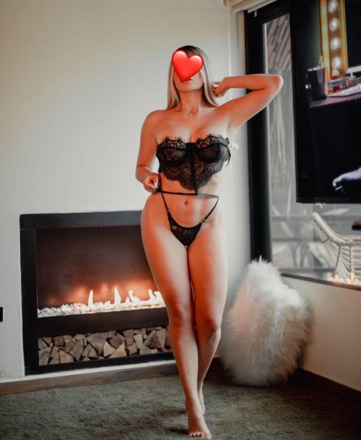 Female escort in Tampa (Colombiana 🇨🇴🇨🇴pocos días 🇨🇴🇨🇴
) #8