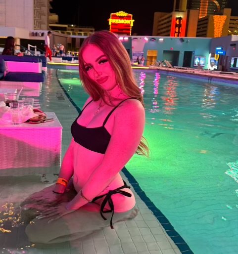 Female escort in Las Vegas (Lovely Fun Red Head New
) #10