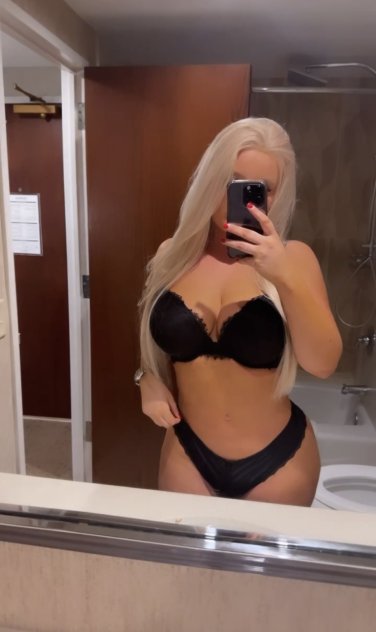 Female escort in San Antonio (European blonde
) #9