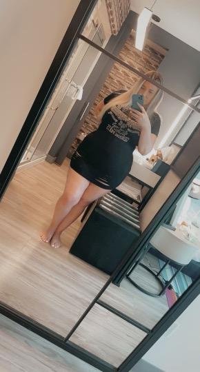 Female escort in North Jersey (Upscale Curvy Bombshell
) #12