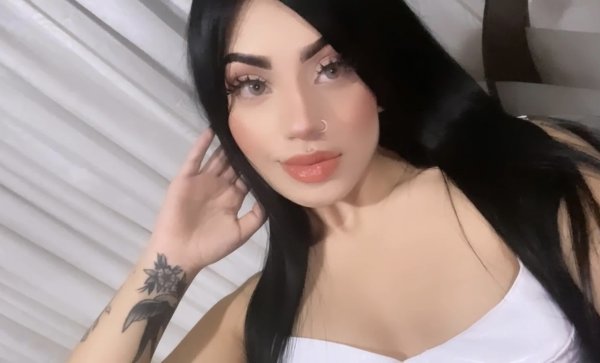 I’m available for hookup both incall and outcall
