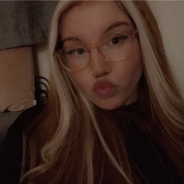 Independent companion Sandra in Fargo,  - HoneyAffair