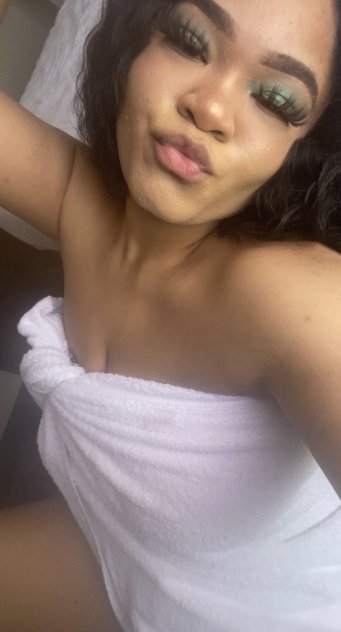 Female escort in Syracuse (Filipino Bubble booty ❤️Hablo espanol💕 Exotic Come clap your balls
) #8