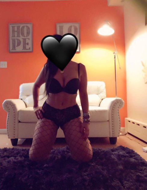 Female escort in Manhattan (Sweet Colombiana
) #2