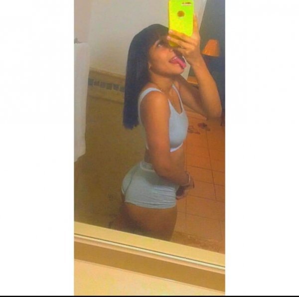 Independent companion Eliza in Harrisburg,  - HoneyAffair