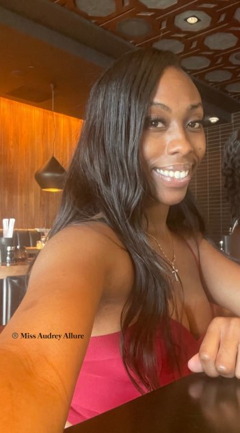 Female escort in Baltimore (Alluring Chocolate cutie
) #2