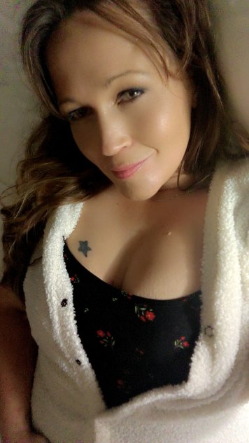 Female escort in San Antonio (Outcall💋💨🪩Magic massage .
) #6