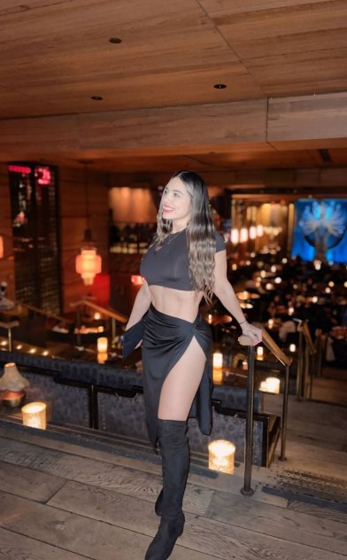 Female escort in Los Angeles  (Latin
) #3