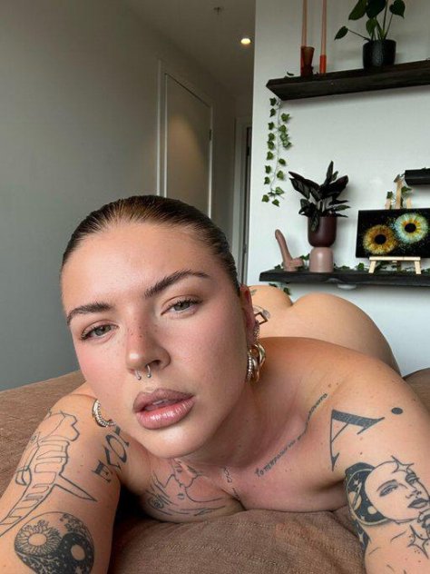Independent companion Rose 🥀 in Boston,  - HoneyAffair