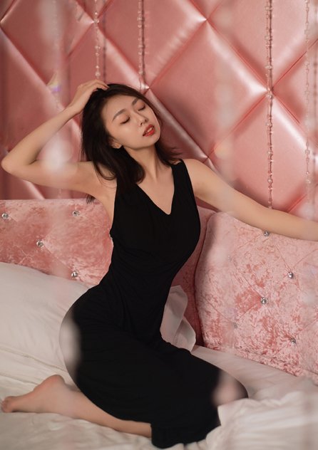 Oriental skank girl chick 224-265-3273
