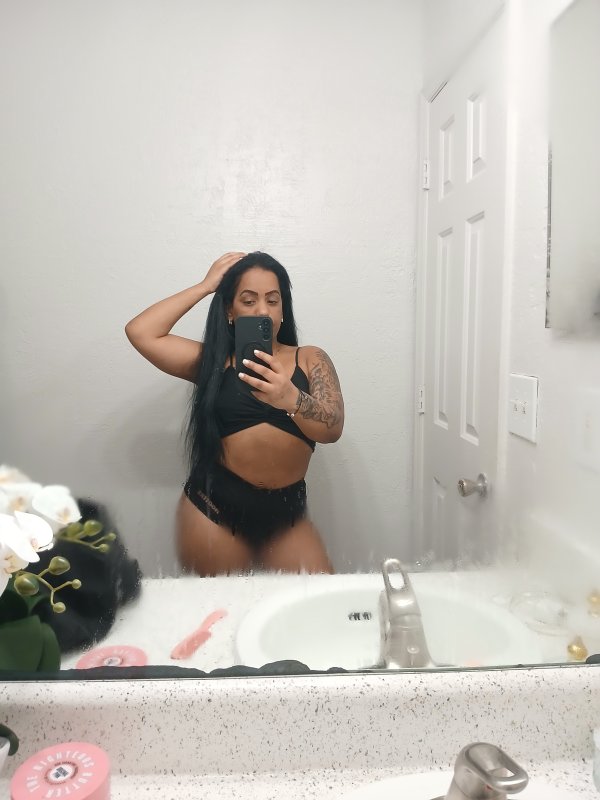 Female escort in Nashville (Available
) #7