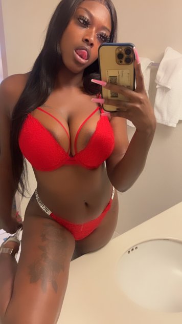 Female escort in Charleston (Cute & attractive ebony Treat Ready To Play 💦👅
) #2