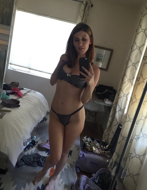 Independent companion Amber in Portland,  - HoneyAffair