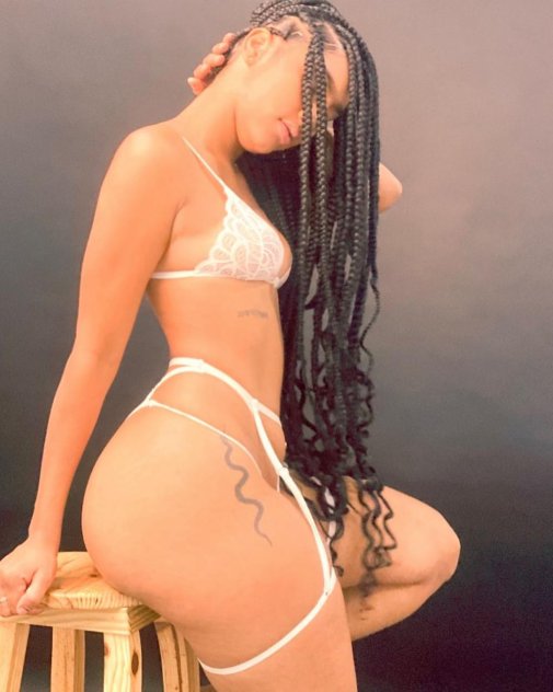 😍❤️I am available 24/7
