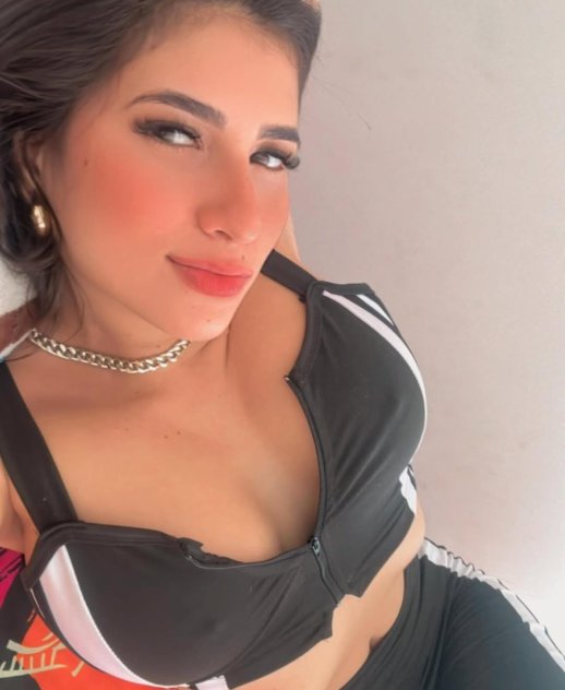 Hello, how is this love, I am a Latin skank girl woman available
