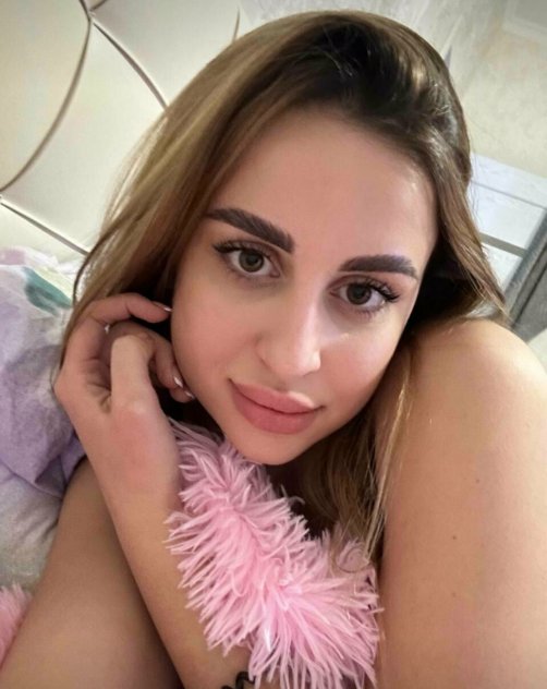 I'm available for both incall and out
