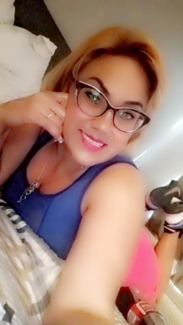 I’m available for meet up both incall and outcall
