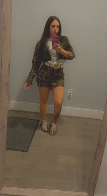 I'm new slut girl broad ready now
