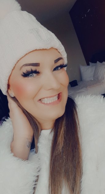 OUTCAL💎UPSCALE💎🇺🇲🇺🇲 ALL AMERICAN BUBBLY BLUE EYE yellow-haired
