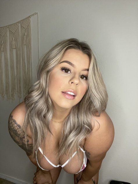 Melt under my magic touch
