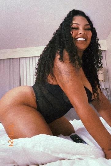 Exotic Pacific Islander 💦🌴 Come play in my ocean🫶😍💦💦

