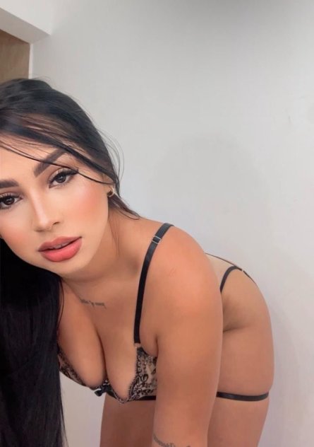 Hola amor soy una flaquita que le encanta mucho el sexo duro🤤😍 Te pr
