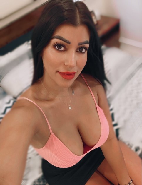 Sweet & SeXxy👙💕 I’m available for both Incall📞 and outcall📞
