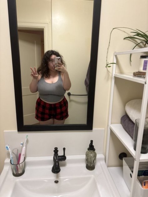 Available for Both incall service and outcall FaceTime session ✅ ful
