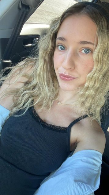 Pretty cute chick GF broad FaceTime Sex Fun Call🌸 girl girl chick 💋👩‍❤️‍💋‍👩Horny Ti
