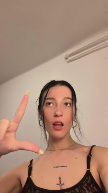 Love to have fun ❤️ Add me on WhatsApp +15712594891
