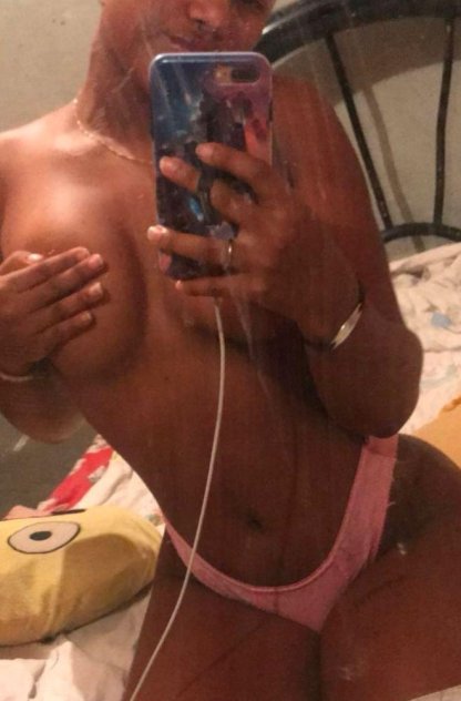 Adicta al Sexo +1 (863) 949-3778
