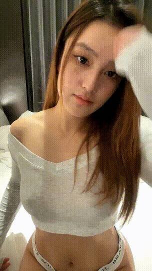 New vietnamese ladies BBFS+GFE pretty tighty twat
