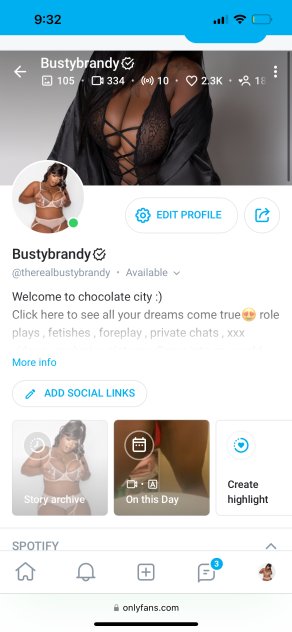 Your BUSTY chocolate creamy kinky PARTY skank GF woman
