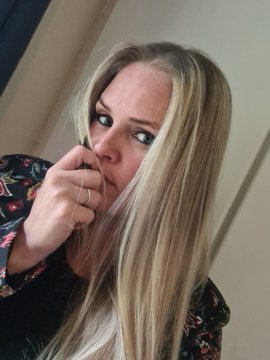 DISCREET HOOKUP / girlfriend EXPERIENCE FOR older ADULTS/ COUPLES
