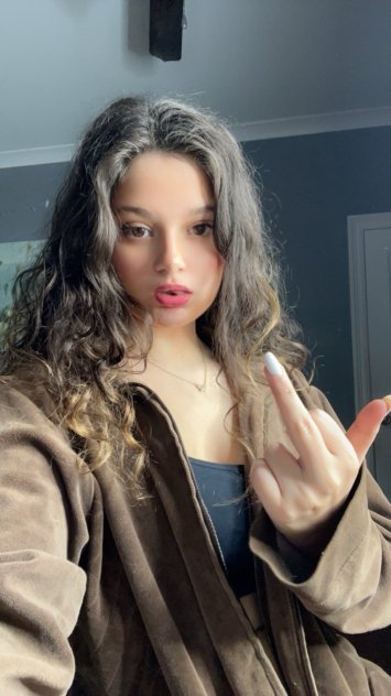 chloe