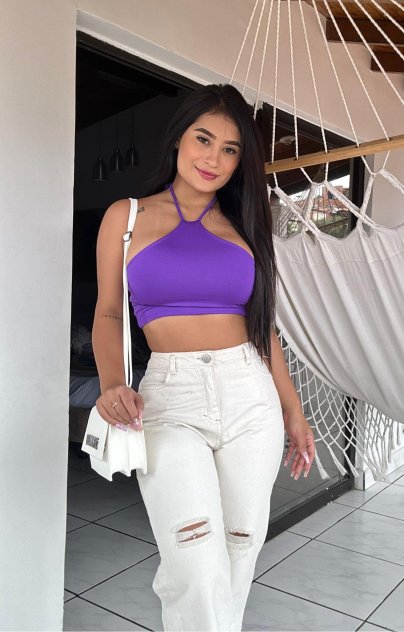 All chicks are available for hookup 🥰😋
