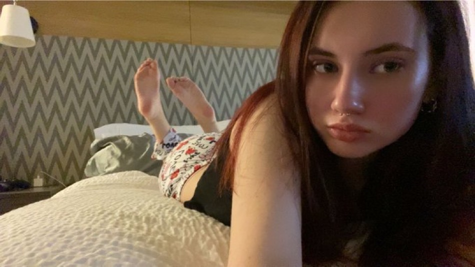 I’m available for both incall or outcall service❤️😘

