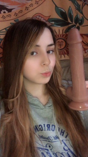 I&rsquo;m available for Incall and outcall services, multiple pops 🍆💦
