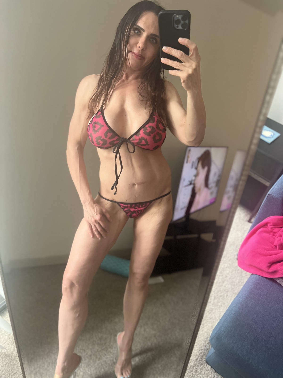 Natural Fitness Model
