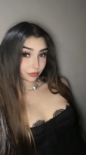 I’m available for incall and outcall 6176006009😍❤️
