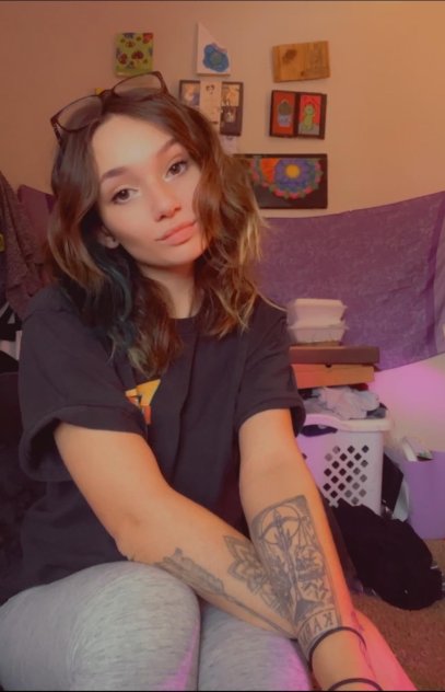 FACETIME FUN IS AVAILABLE 😍 I ALSO SELL MY naked PICTURES AND VIDEOS
