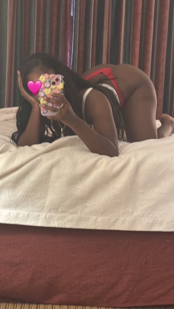 Chocolate Goddess🍫
