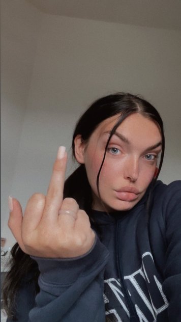 I’m available for Incall and outcall
