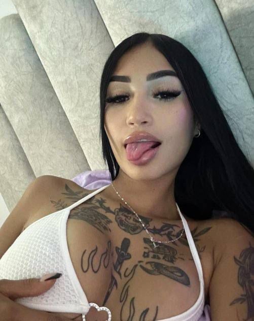 👅 fresh teenie CURVY sweety 💦 OUTCALL / INCALL 🍑 ACCEPT CASH 💵
