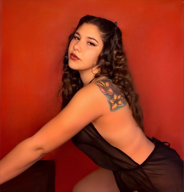 Let me be your fantasy you’ve always desired 😝
