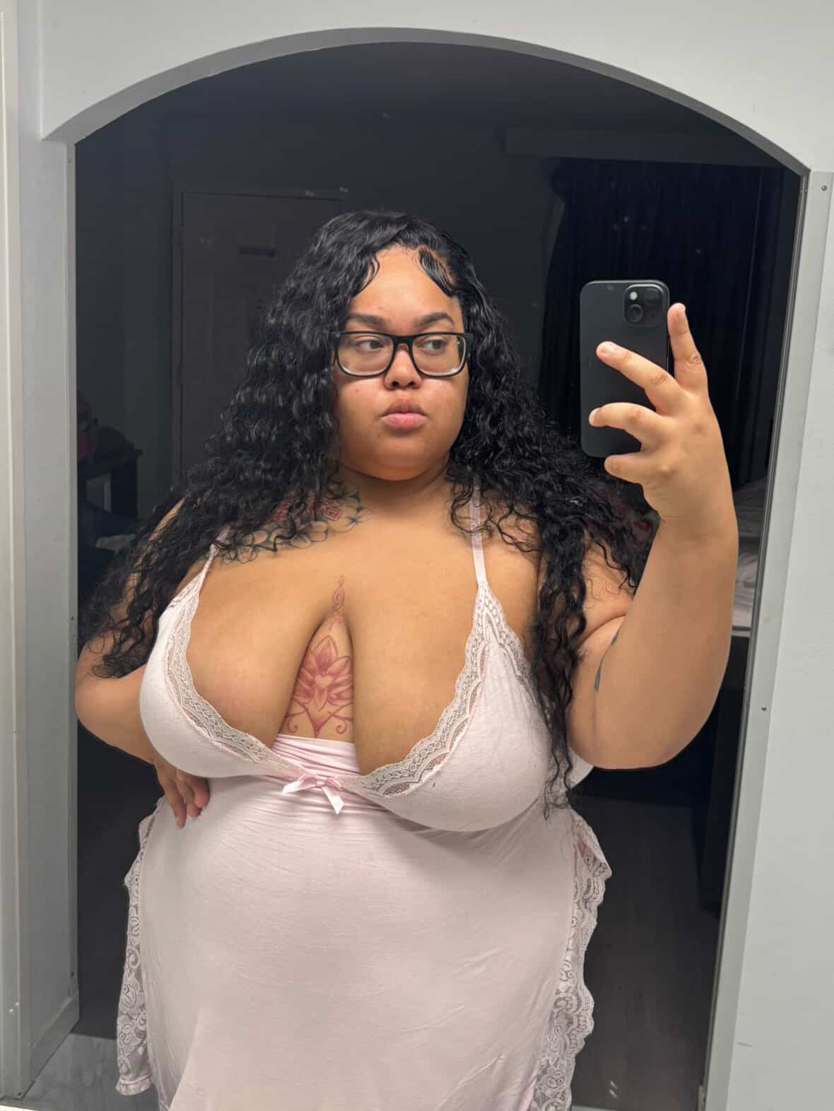 🥰Come See Wet Juicy BBW Lola

