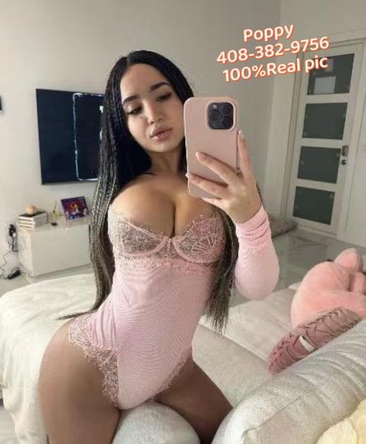 HOT, CLEAN & 100% LEGIT BABE AVAILABLE FOR HOOKUP.
