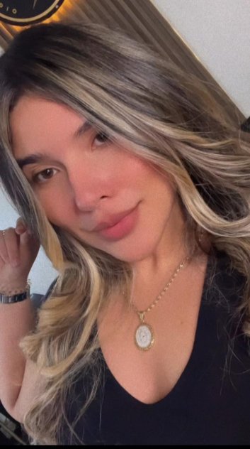 Hispanic caliente
