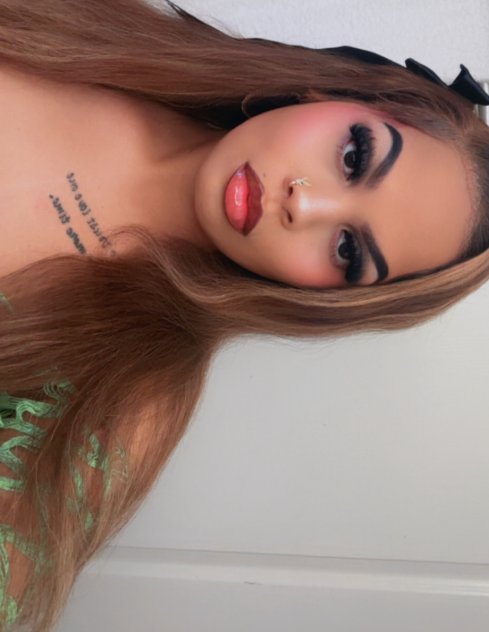 Personal water park 💦 elite curvy playmate
