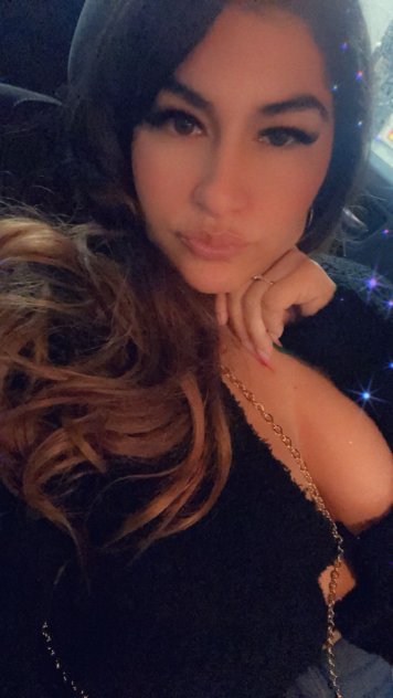 Bubbley fun college bitch GF broad Total package!!
